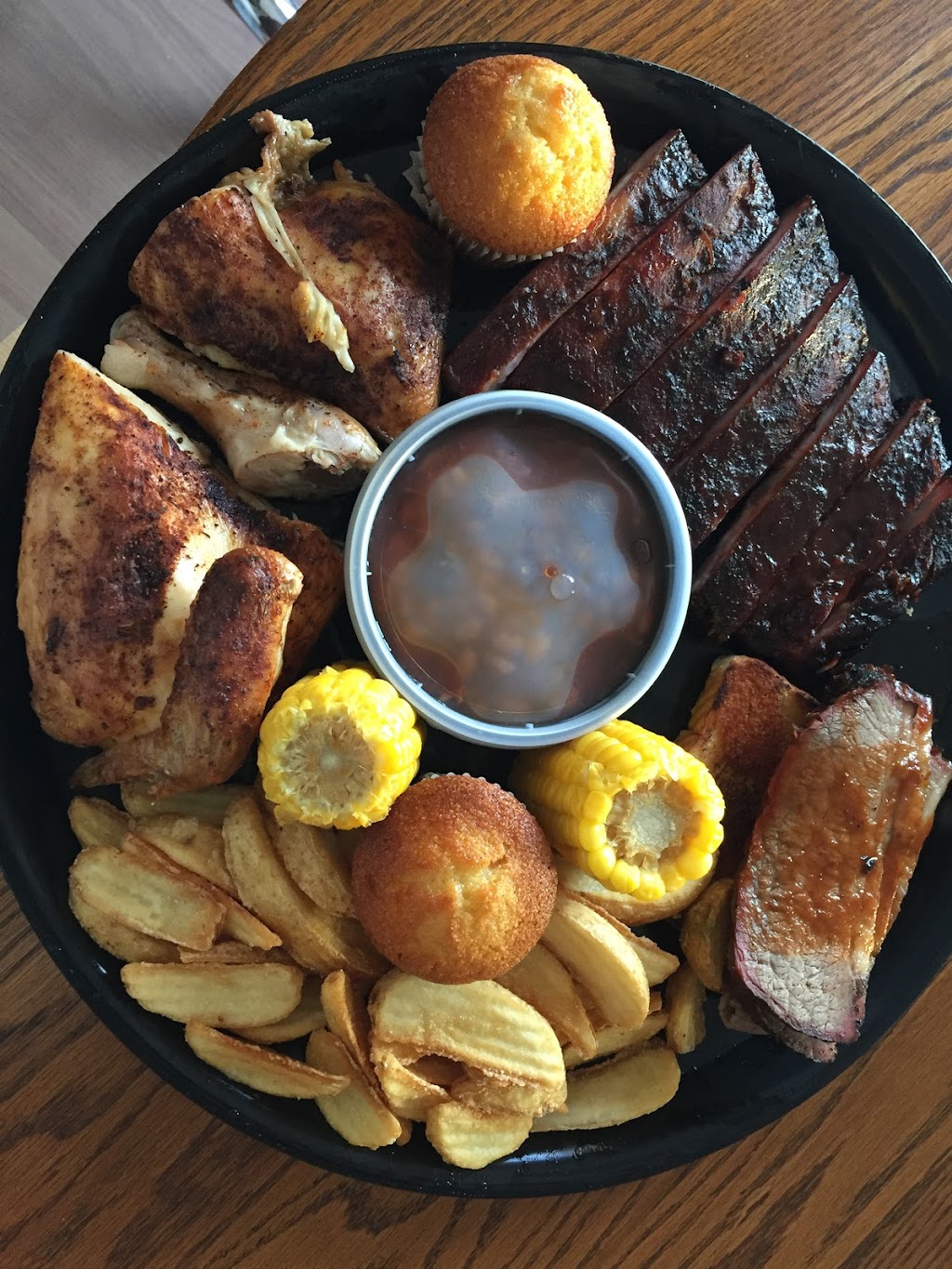 Famous Daves Bar-B-Que | 43 19th St SW, Forest Lake, MN 55025, USA | Phone: (651) 464-4400