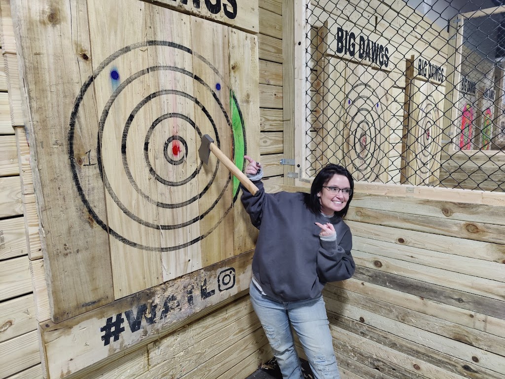 Big Dawgs Axe Junkies, Axe Throwing | next to Dollar General, 331 N Lake St, Madison, OH 44057, USA | Phone: (440) 855-7920