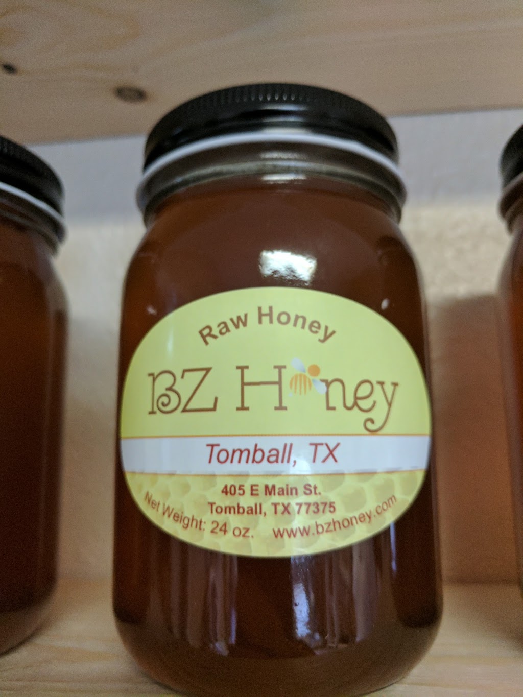 BZ Honey at Thirsty Bee Meadery | 108 Commerce St, Tomball, TX 77375, USA | Phone: (281) 826-3290