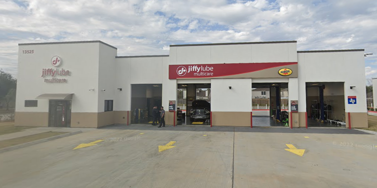 Jiffy Lube | 13525 Will Clayton Pkwy, Atascocita, TX 77346, USA | Phone: (346) 415-4302