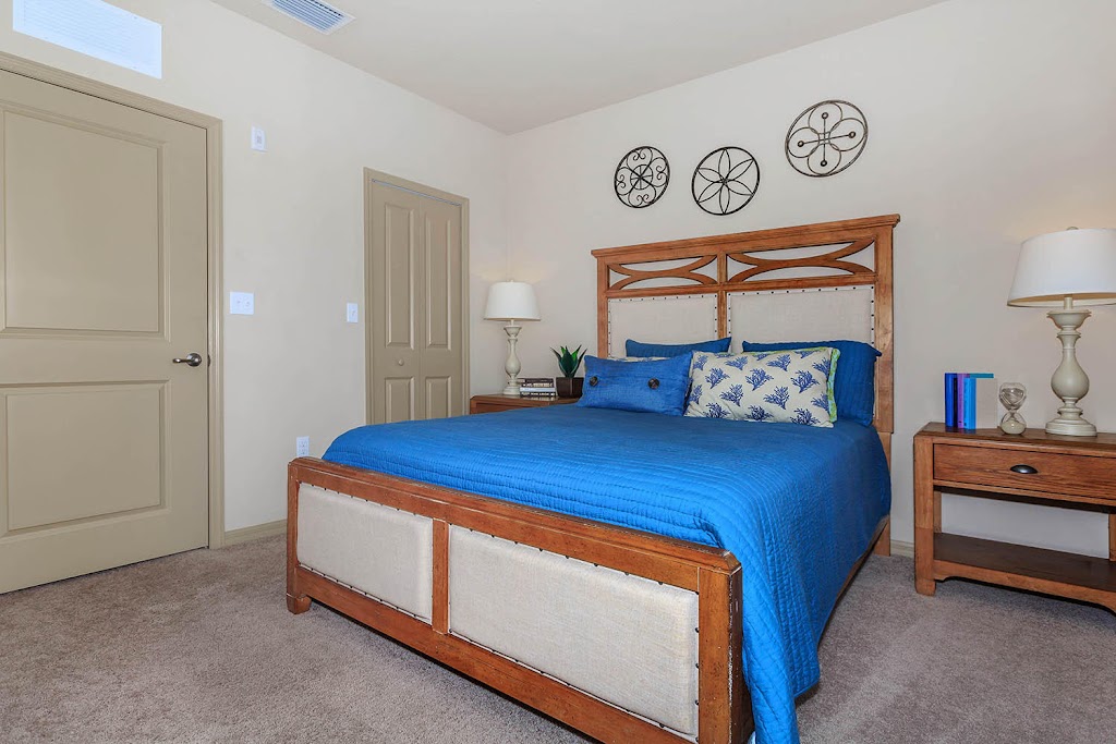 Riversong Apartments | 606 3rd Ave W, Bradenton, FL 34205, USA | Phone: (833) 610-7815