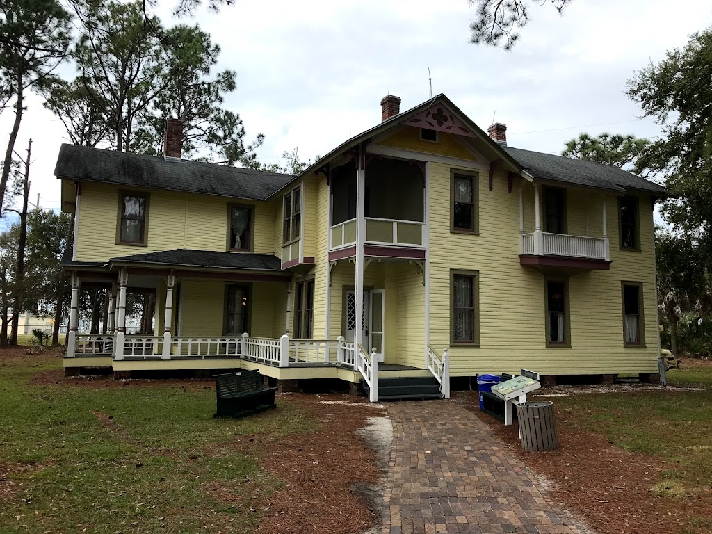 House of Seven Gables | 11909 125th St, Largo, FL 33774, USA | Phone: (727) 582-2123