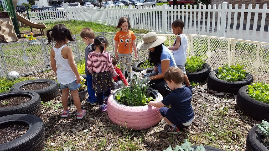 Mays Bilingual Preschool | 3181 Packard St, Ann Arbor, MI 48108, USA | Phone: (734) 780-1529