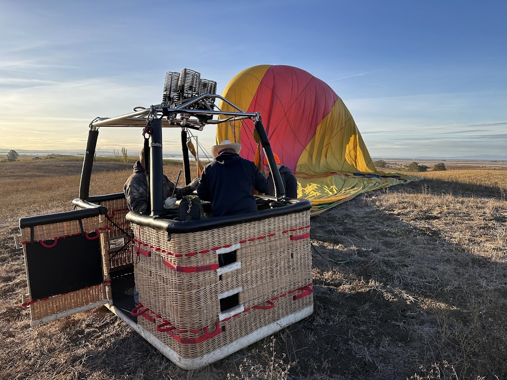 Sonoma Ballooning | 21870 8th St E, Sonoma, CA 95476, USA | Phone: (707) 819-9223