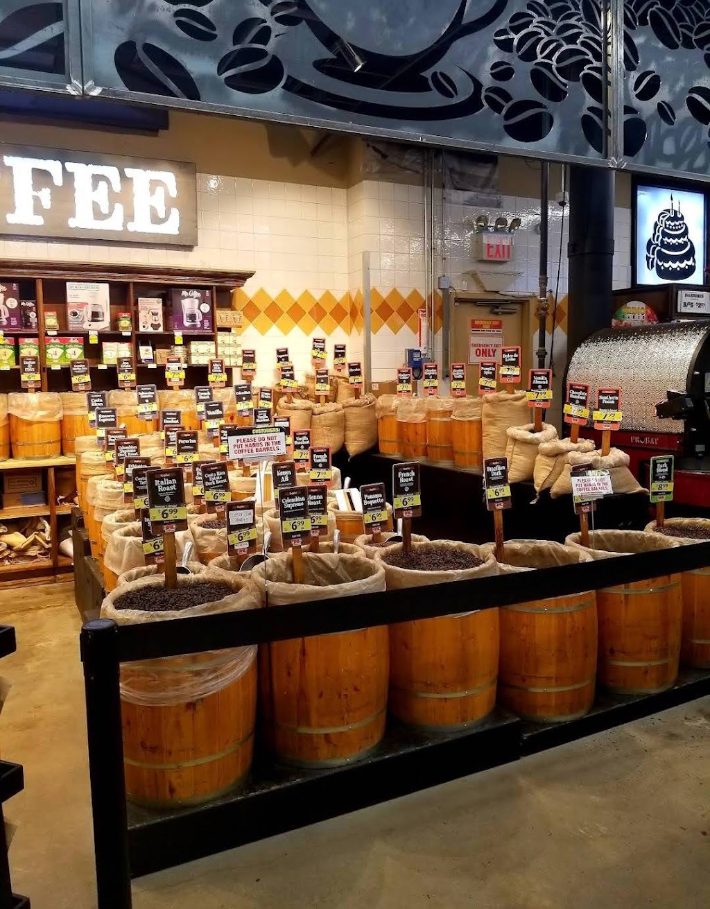 Food Bazaar 24202 61st Ave, Queens, NY 11362