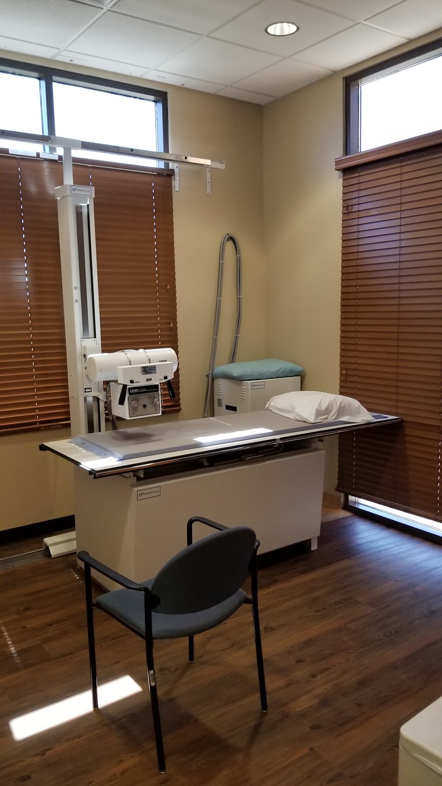 Stripes Urgent Care | 6820 S Kings Ranch Rd Suite 130, Gold Canyon, AZ 85118, USA | Phone: (480) 246-3411