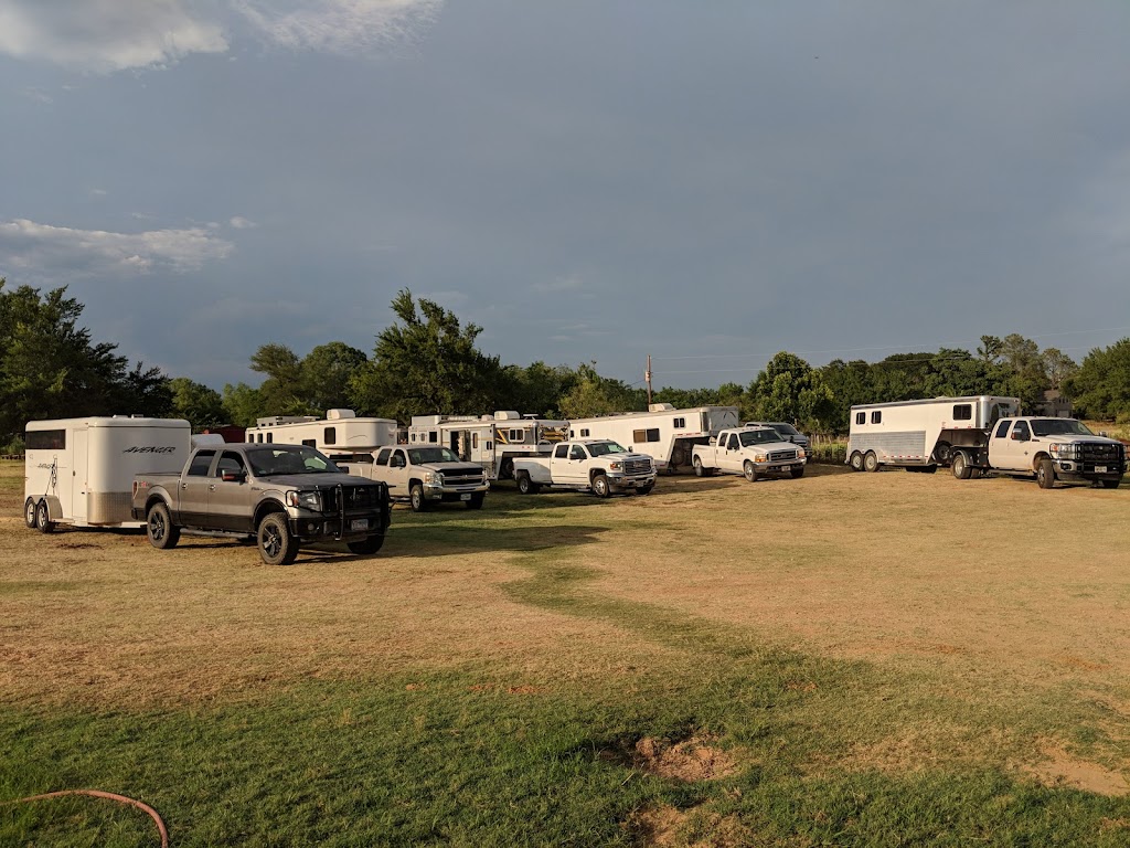 Branded Cross Cowboy Church and Arena | 3282 FM 2048, Boyd, TX 76023, USA | Phone: (817) 755-7021