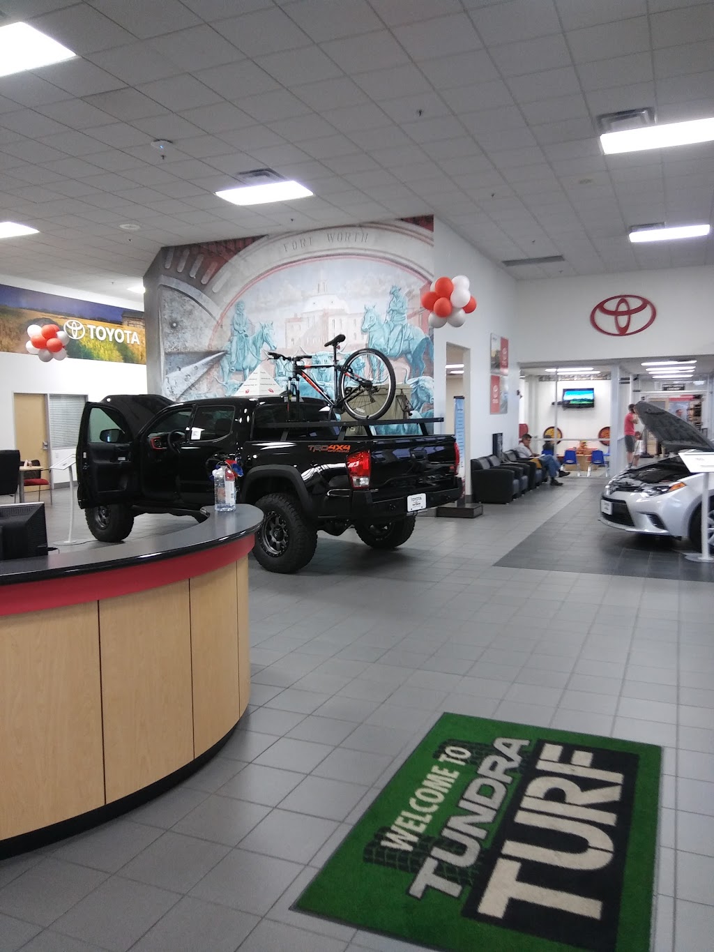 Toyota of Fort Worth | 9001 Camp Bowie W Blvd, Fort Worth, TX 76116 | Phone: (817) 986-0601