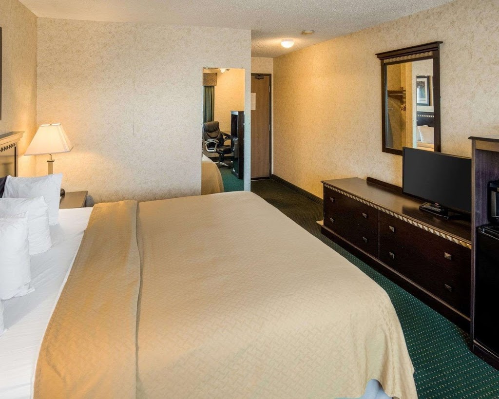 Quality Inn Near Northtown Mall & National Sports Center | 9052 University Ave NW, Coon Rapids, MN 55448, USA | Phone: (763) 785-4746