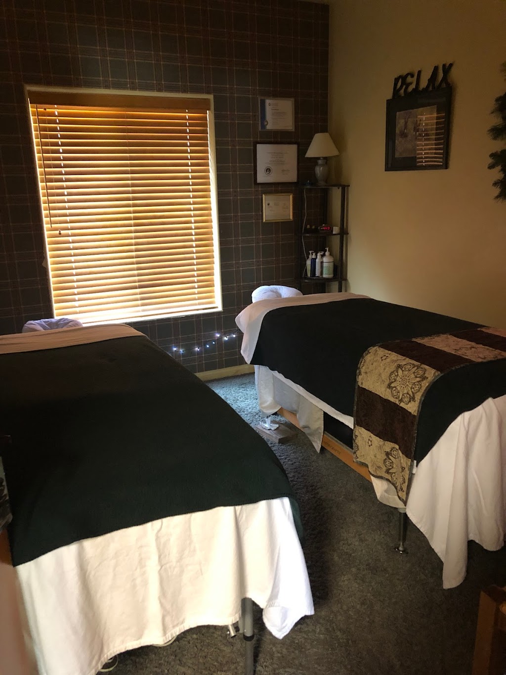 Mountain Mobile Massage | 42718 Moonridge Rd, Big Bear Lake, CA 92315, USA | Phone: (909) 800-8103