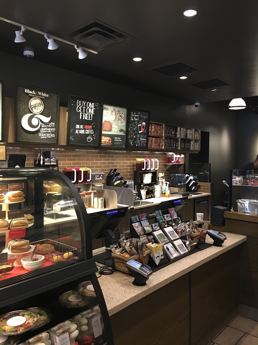 Starbucks | 19313 Victory Blvd, Tarzana, CA 91335, USA | Phone: (818) 342-7130