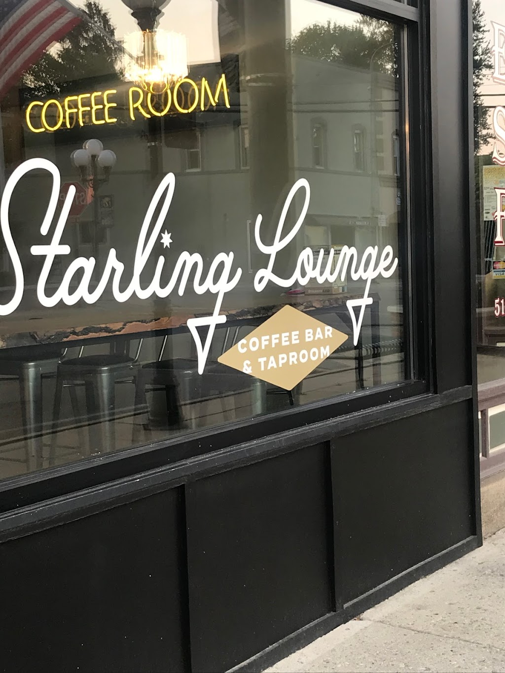 Starling Lounge / Four Keys Brewing | 133 S Lane St, Blissfield, MI 49228, USA | Phone: (517) 282-4244