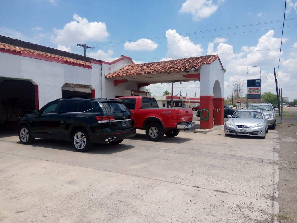 Hebbronville Finest Auto Detailing Company | 602 W Viggie St, Hebbronville, TX 78361, USA | Phone: (361) 846-0075