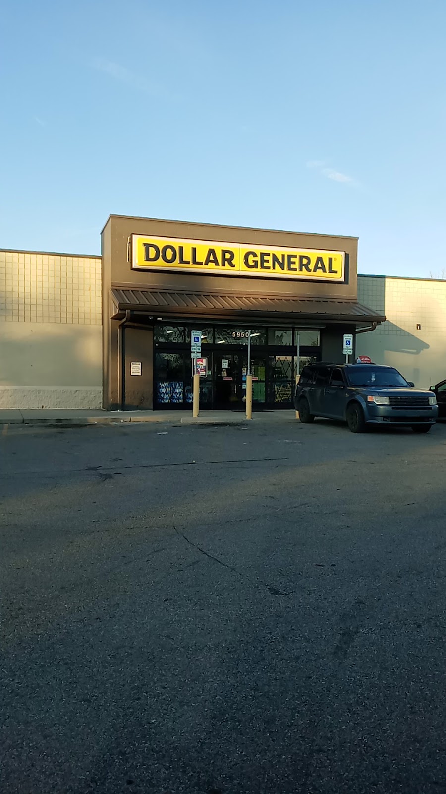 Dollar General | 5950 E Livingston Ave, Columbus, OH 43232, USA | Phone: (740) 924-5440