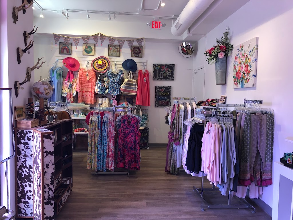 Ciao Bella Boutique And More | 305 E Main St, Waunakee, WI 53597, USA | Phone: (608) 849-2426