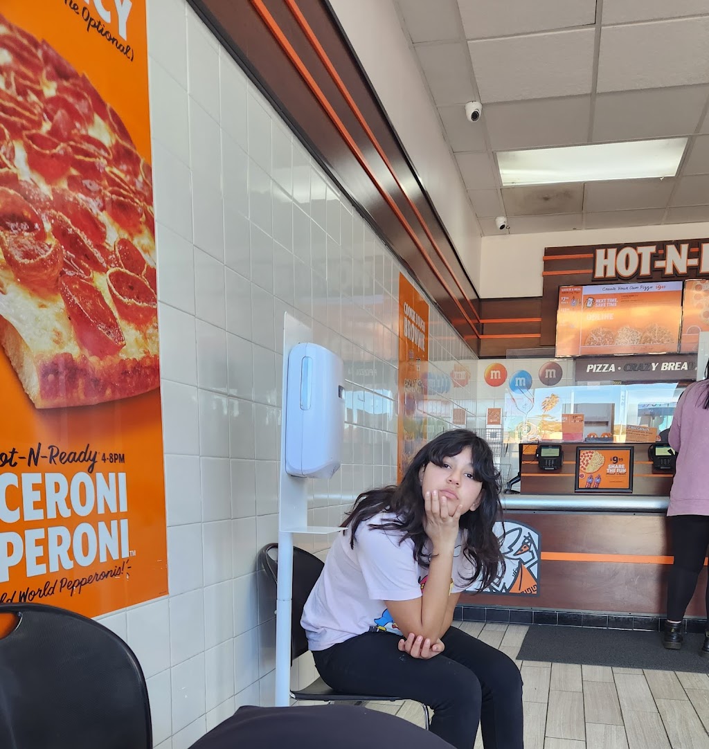 Little Caesars Pizza | 19374 Soledad Canyon Rd, Canyon Country, CA 91351, USA | Phone: (661) 251-1001