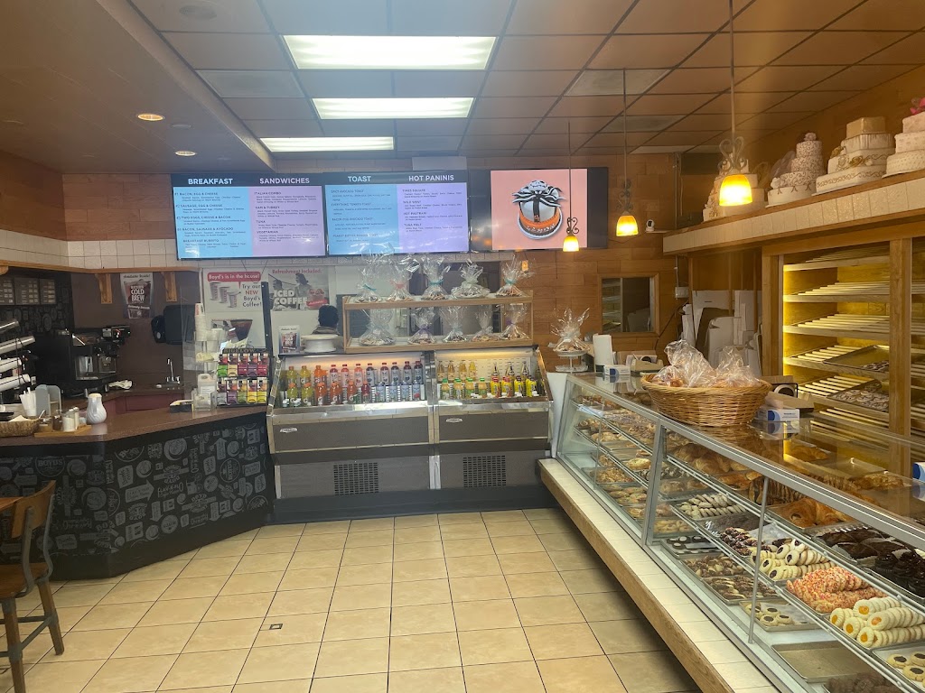 Mayers Bakery | 14 Peninsula Center, Rolling Hills Estates, CA 90274, USA | Phone: (310) 377-7846