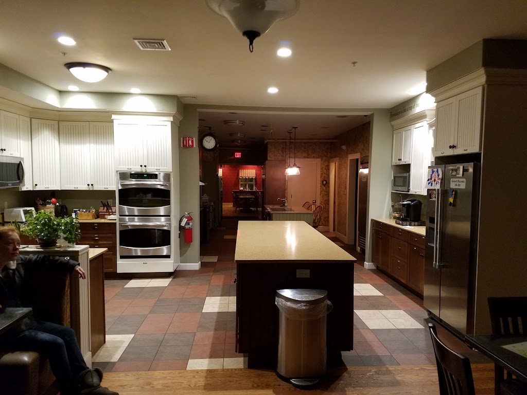Ronald McDonald House | 139 S Lake Ave, Albany, NY 12208, USA | Phone: (518) 438-2655