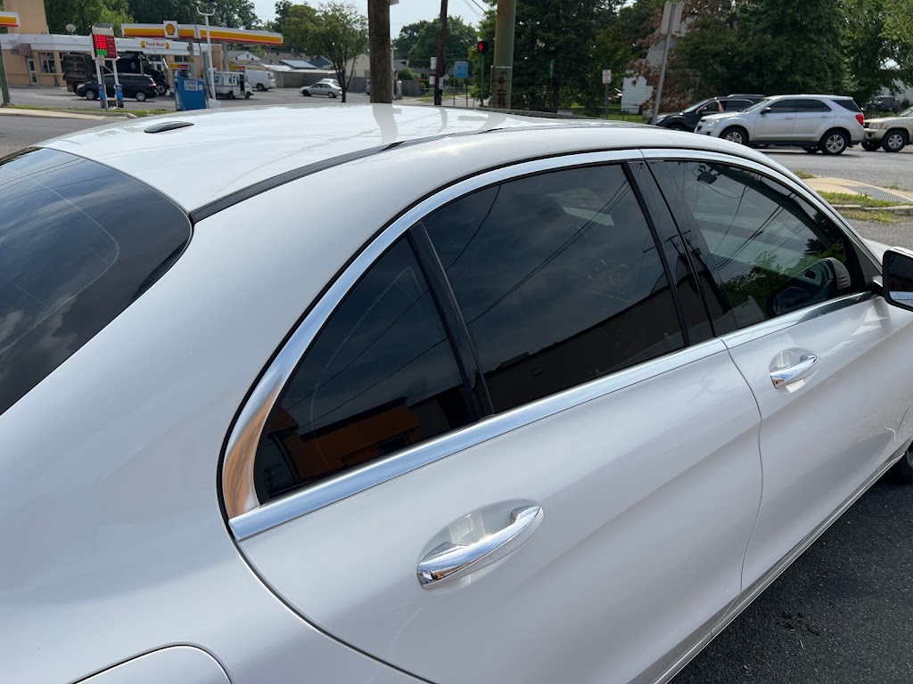 Reliable Window Tint - Custom Window Tint, Reliable Vehicle Window Tinting in Oxon Hill MD | 6716 Livingston Rd, Oxon Hill, MD 20745, USA | Phone: (301) 753-7926