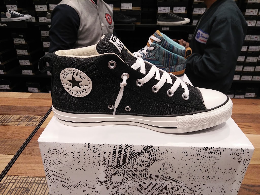 Converse Factory Store | 1001 N Arney Rd #832, Woodburn, OR 97071, USA | Phone: (503) 982-8618