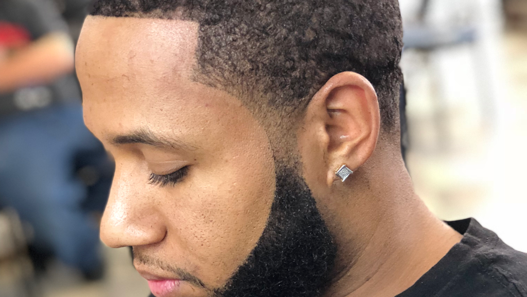 June Tao the Barber Just Earl’s | 212 S Armistead Ave, Hampton, VA 23669, USA | Phone: (757) 725-1418