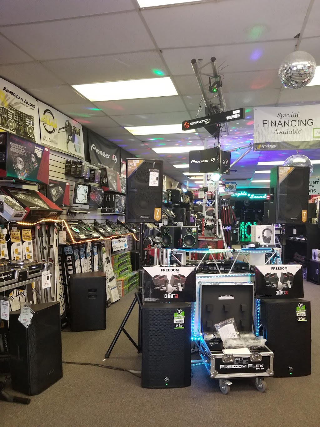 Music Trends | 2947 Hempstead Tpke, Levittown, NY 11756, USA | Phone: (516) 796-7755