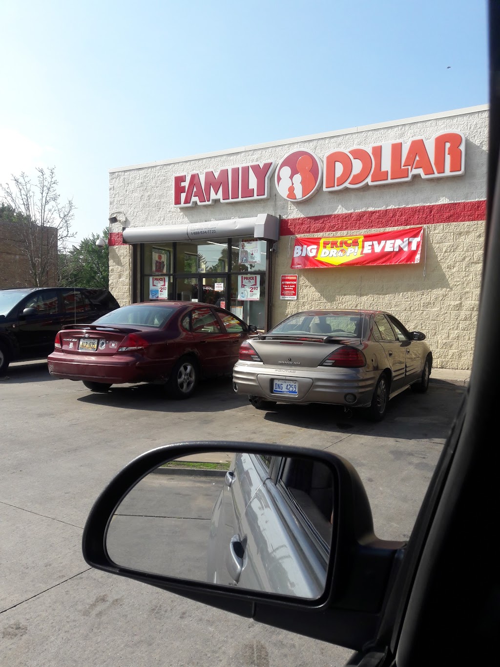 Family Dollar | 16401 Harper Ave, Detroit, MI 48224, USA | Phone: (313) 825-2654