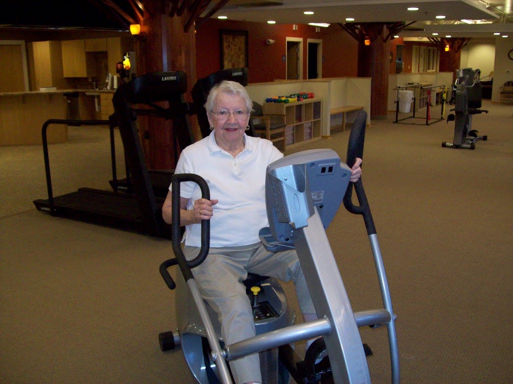 Red Oak Center For Fitness & Rehab | 1320 Wisconsin St, Hudson, WI 54016, USA | Phone: (715) 386-4520