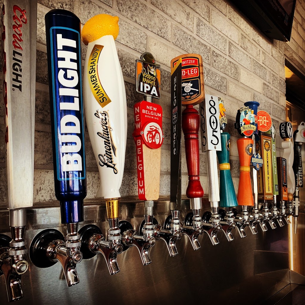 Rookies Taphouse and Eatery | 8017 Fountain Mesa Rd, Fountain, CO 80817, USA | Phone: (719) 308-5235