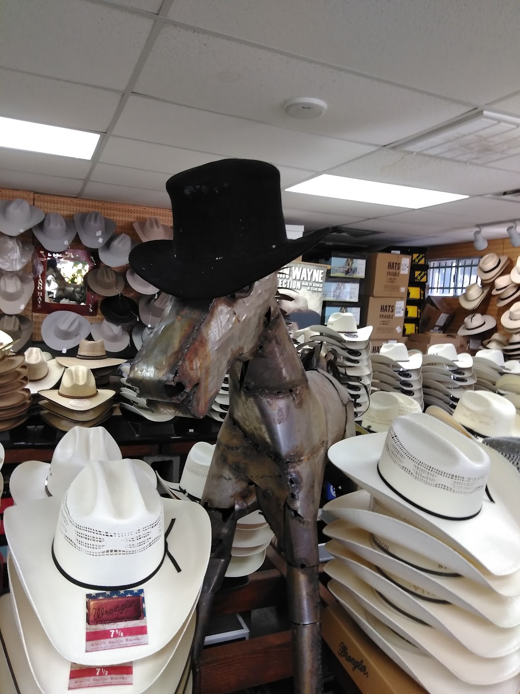 Heritage Hats | 13602 N Cave Creek Rd, Phoenix, AZ 85022, USA | Phone: (602) 867-3323