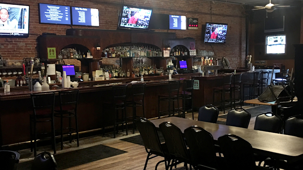 Forts Old Town Tavern | 122 W Herrick Ave, Wellington, OH 44090, USA | Phone: (440) 647-3520