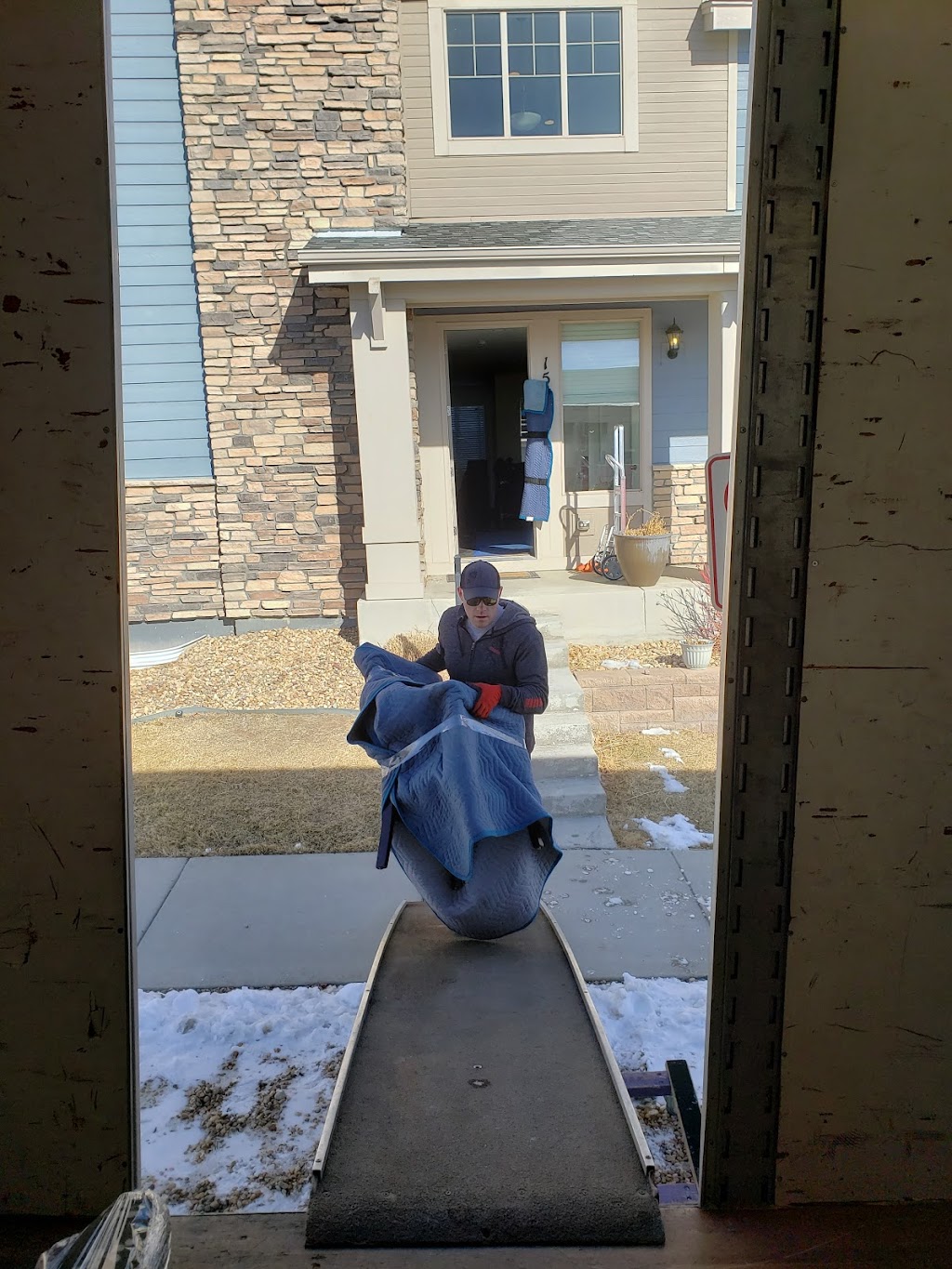 Elite Movers Denver | 8834 W 86th Dr #1578, Arvada, CO 80005, USA | Phone: (720) 255-8276