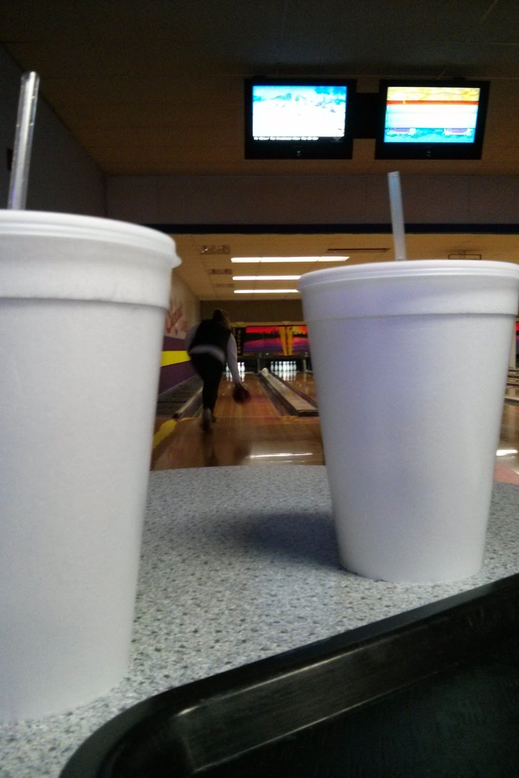 Summit Lanes | 803 SW Oldham Pkwy, Lees Summit, MO 64081, USA | Phone: (816) 524-3322