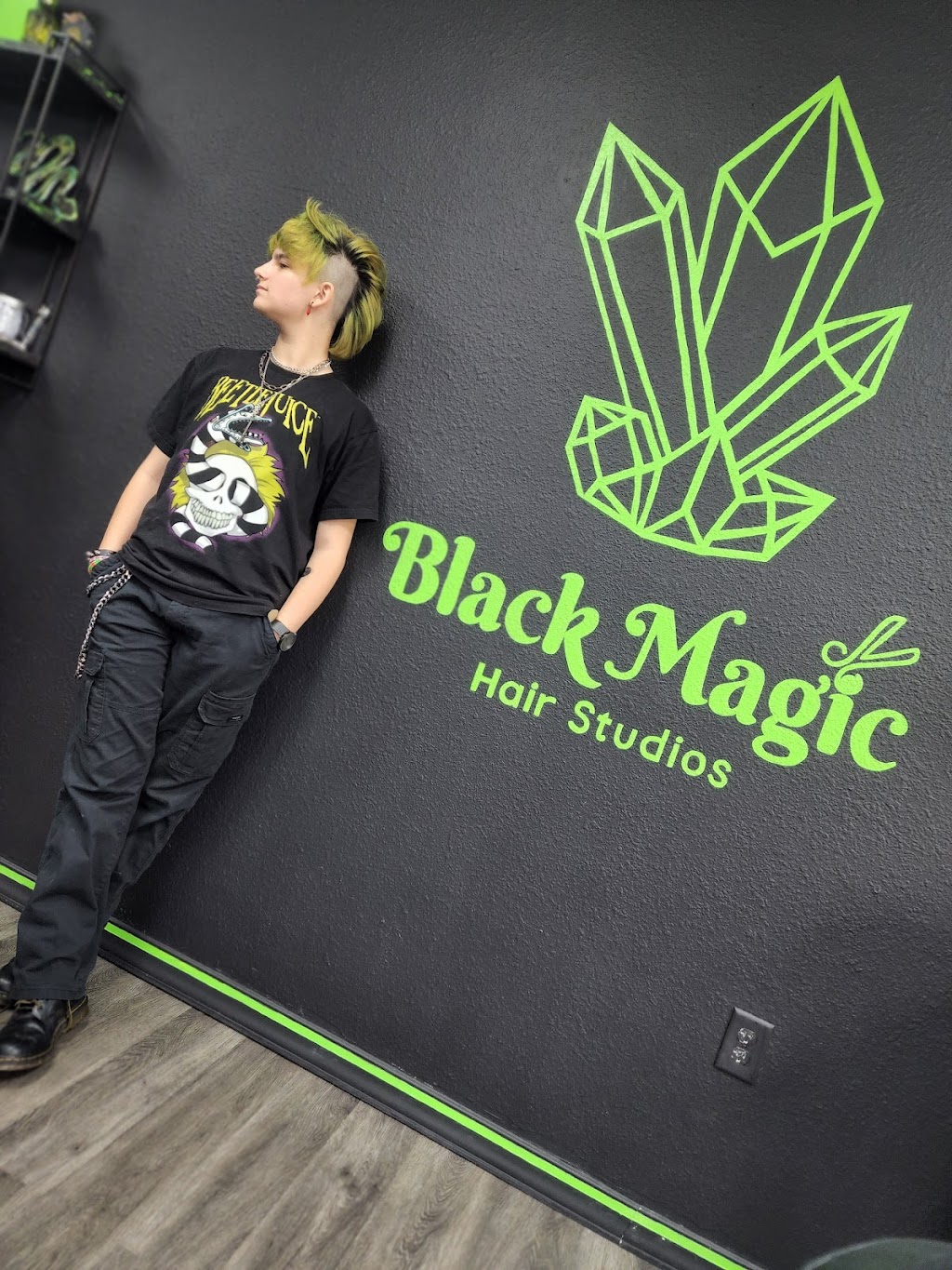 Black Magic Hair Studio | 4094 Deltona Blvd, Spring Hill, FL 34606, USA | Phone: (352) 247-9230