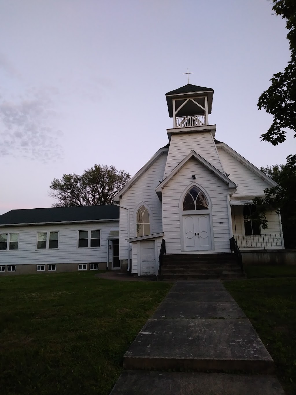 Catawissa Union Church | 1086 McKissock Ave, Catawissa, MO 63015, USA | Phone: (636) 257-4020