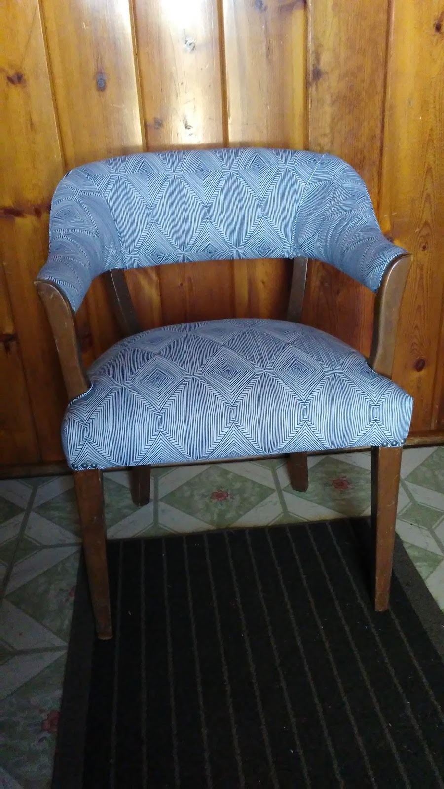 Just Chairs Upholstery | 1135 S 60th St, West Allis, WI 53214, USA | Phone: (414) 759-9215