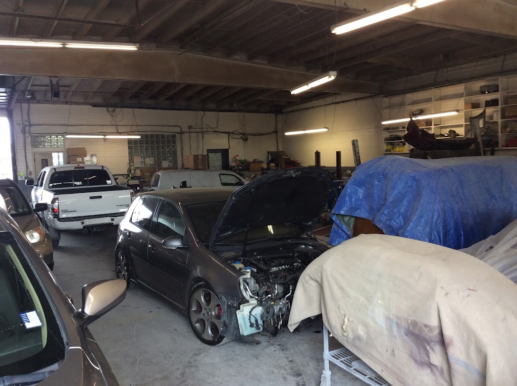 Proud Auto Body | 12423 Gladstone Ave, Sylmar, CA 91342 | Phone: (818) 612-5258