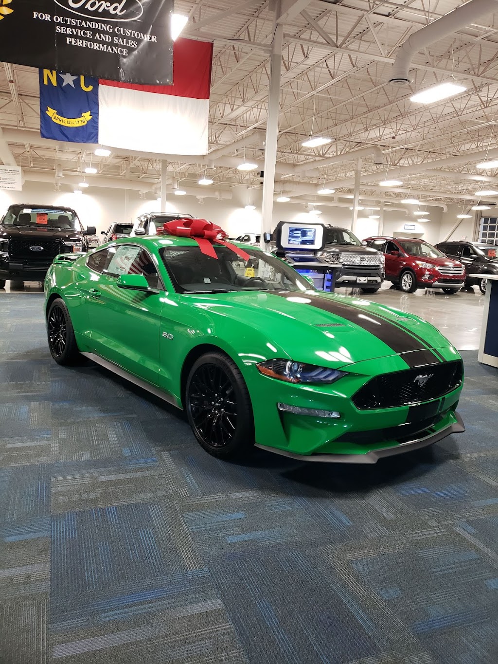 Crossroads Ford of Wake Forest | 10101 Capital Blvd, Wake Forest, NC 27587, USA | Phone: (919) 556-3191