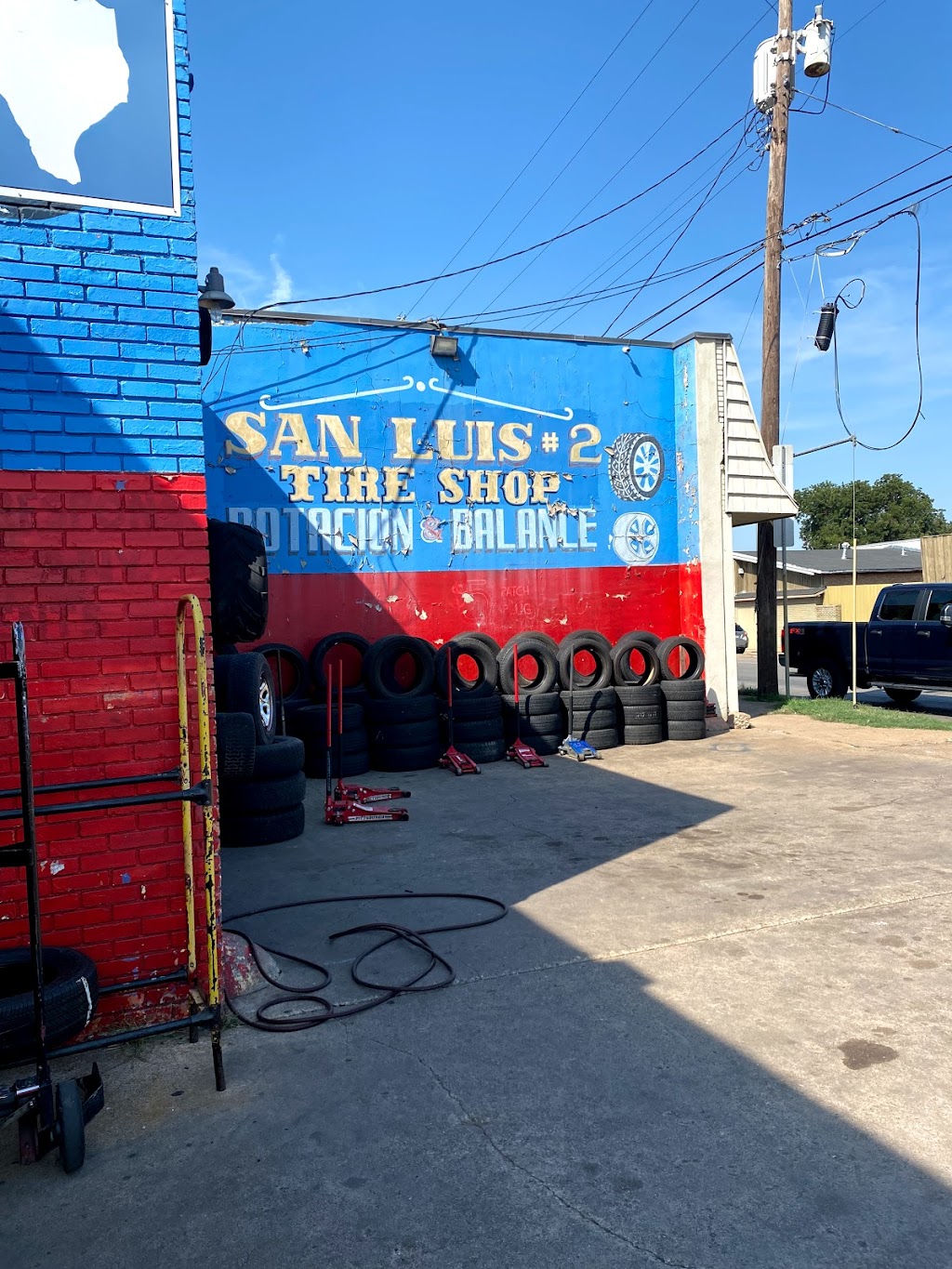 San Luis Tire Shop #2 | 1153 S Hampton Rd, Dallas, TX 75208 | Phone: (469) 779-0722