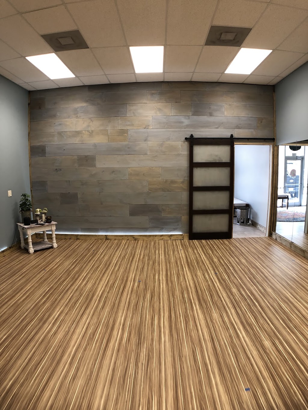 Yoga Den Bayard | 12525 Philips Hwy #204, Jacksonville, FL 32256, USA | Phone: (904) 547-0306