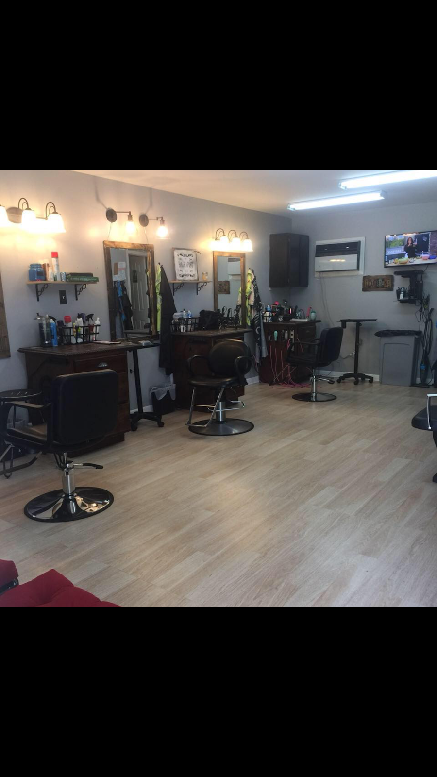 The Hair Bar | 530 E Airline Hwy, Laplace, LA 70068, USA | Phone: (985) 618-3438