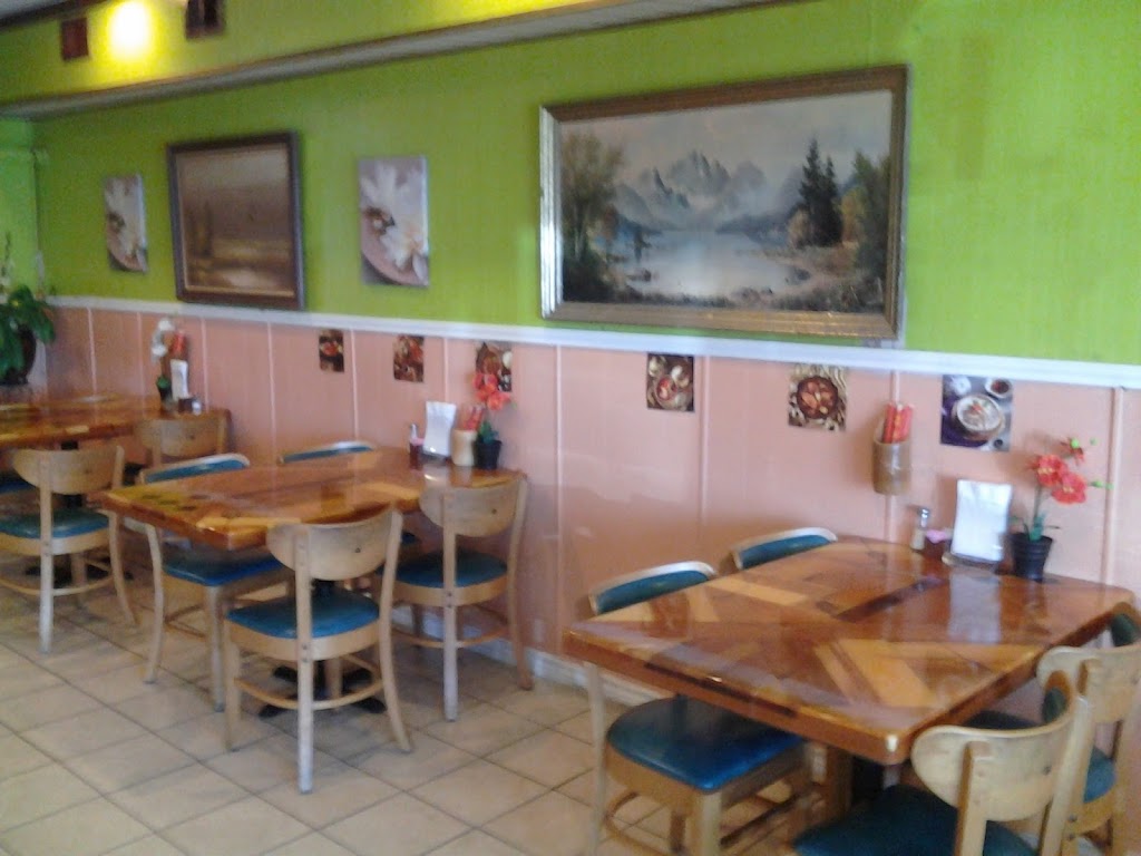 Thai Noodle Restaurant | 217 Martha St, Euless, TX 76040, USA | Phone: (817) 684-0702