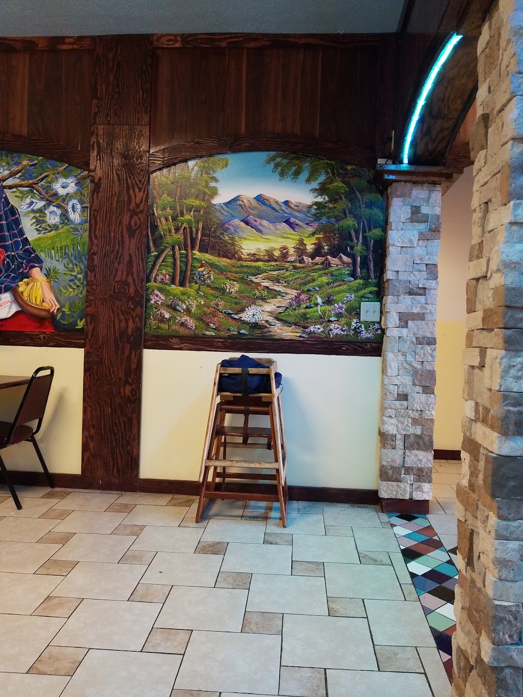 La Princesa Restaurante y Tienda | 20 Thoroughbred Plaza, Winchester, KY 40391, USA | Phone: (859) 644-5153