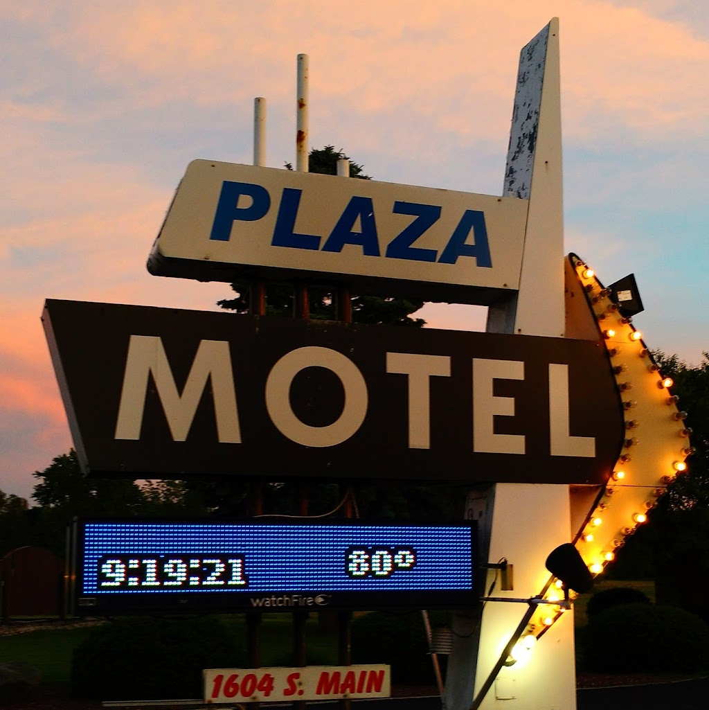 The Plaza Motel | 1604 S Main St, Bryan, OH 43506, USA | Phone: (419) 636-3159