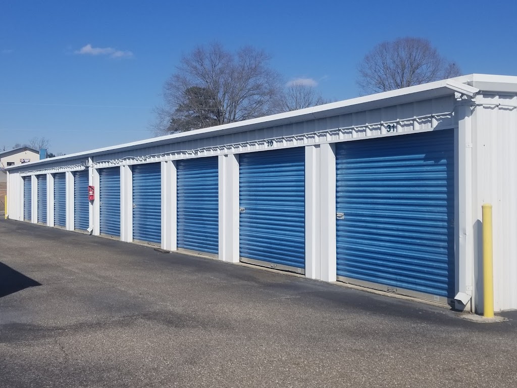 Superior Storage - East Bend | 559 NC-67, East Bend, NC 27018, USA | Phone: (336) 863-3318