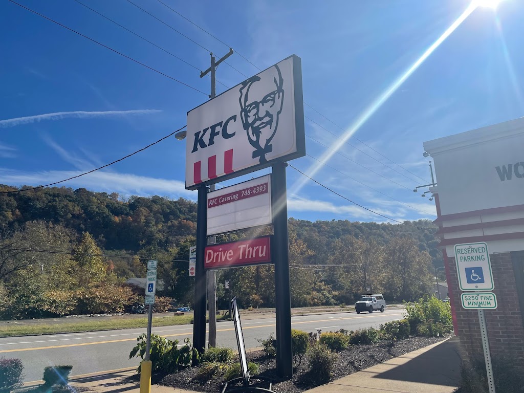 KFC | 4015 Main St, Weirton, WV 26062, USA | Phone: (304) 748-4393