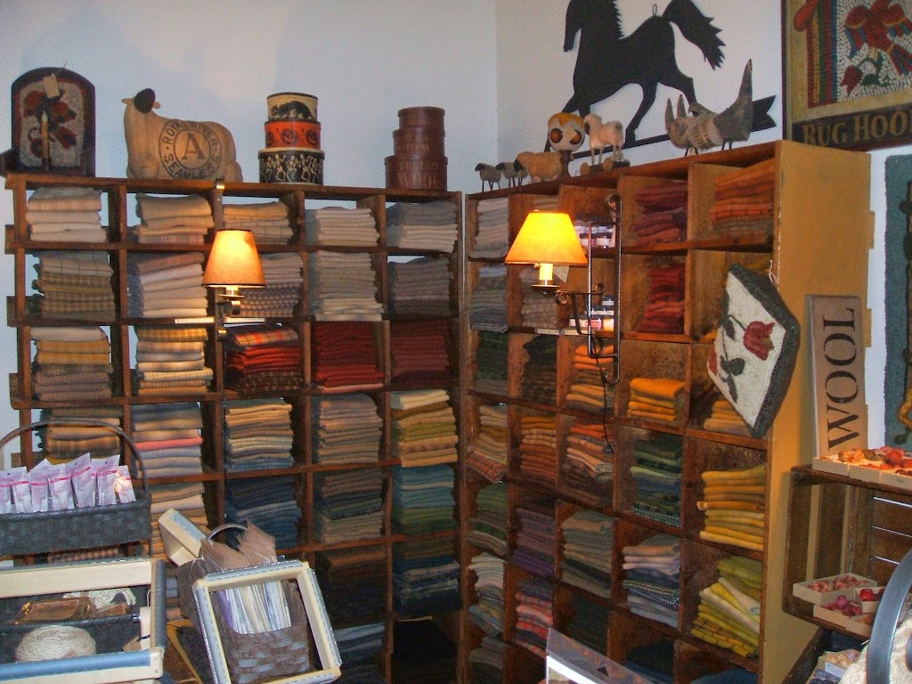 Cottage House Primitives | 120 S Main St, Lodi, WI 53555, USA | Phone: (608) 592-7474