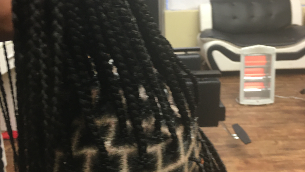 Abi African Hair Braiding | 701 Chambers Rd, St. Louis, MO 63137, USA | Phone: (314) 755-9261