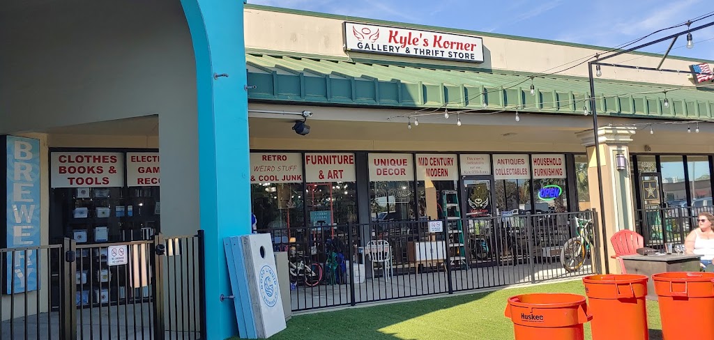 Kyles Korner Thrift | 4822 14th St W, Bradenton, FL 34207, USA | Phone: (941) 565-2741