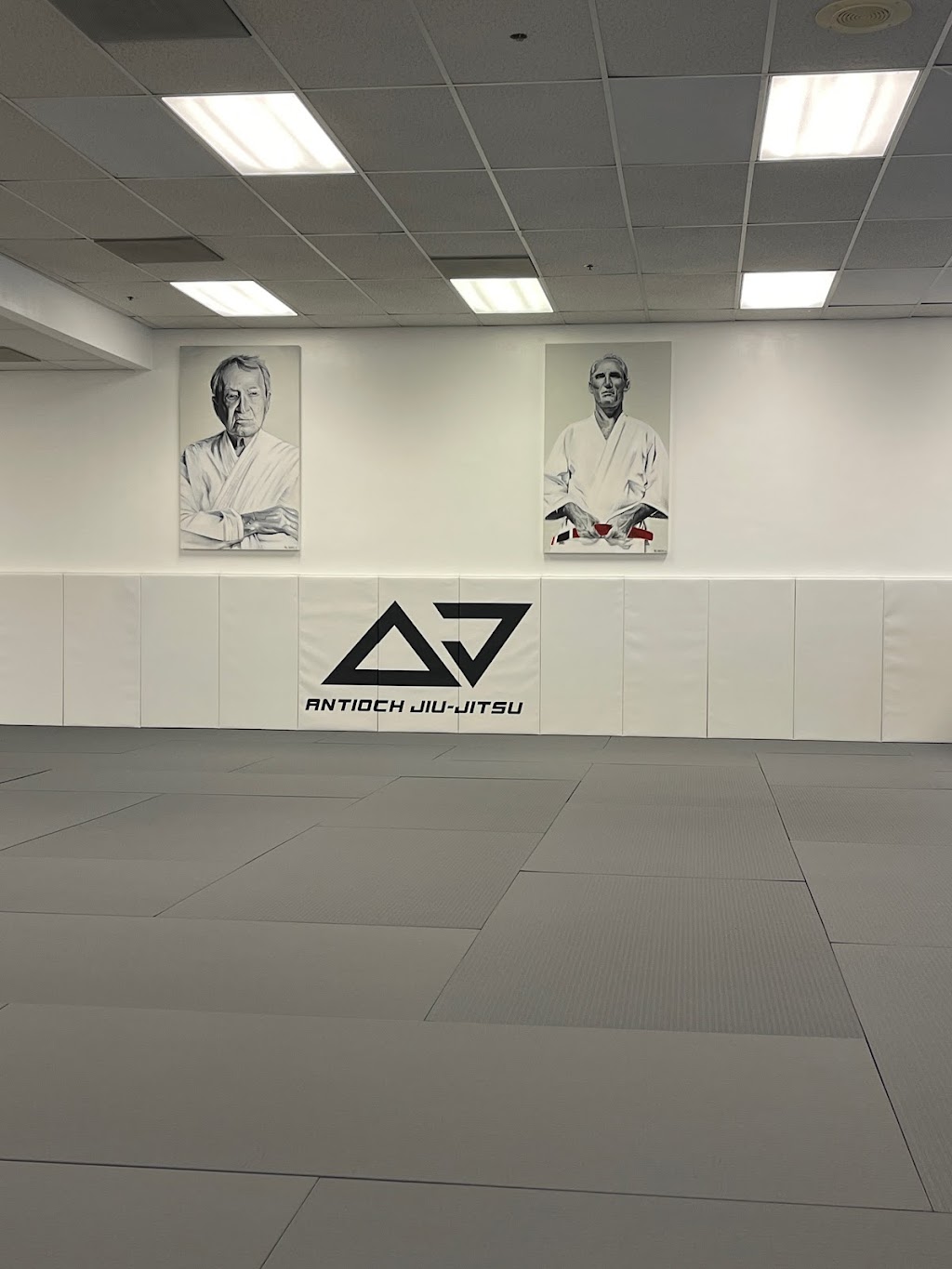 Antioch Jiu-Jitsu | 3182 Contra Loma Blvd, Antioch, CA 94509, USA | Phone: (925) 775-0043